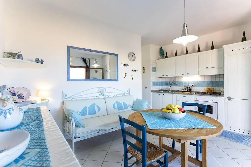 Torre Dei Corsari Vista Mare Con Terrazza Spiaggia Sotto Casa Per 5 Persone 0*, Torre dei Corsari Italy