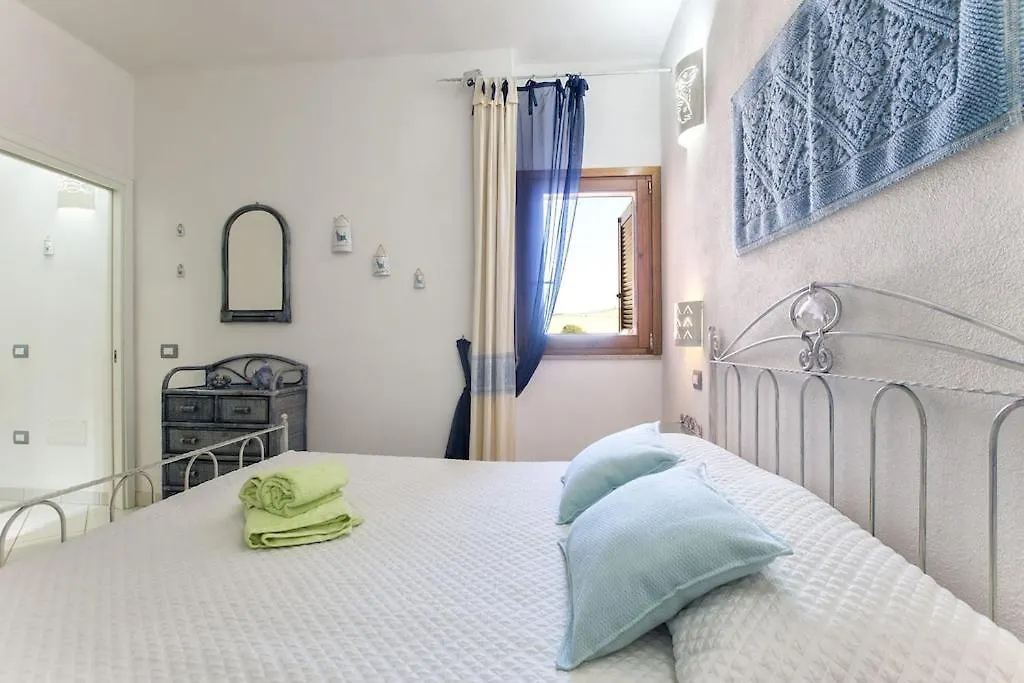 Costa Verde, Torre Dei Corsari With A Terrace Overlooking The Sea And Close To The Pristine Dunes איטליה