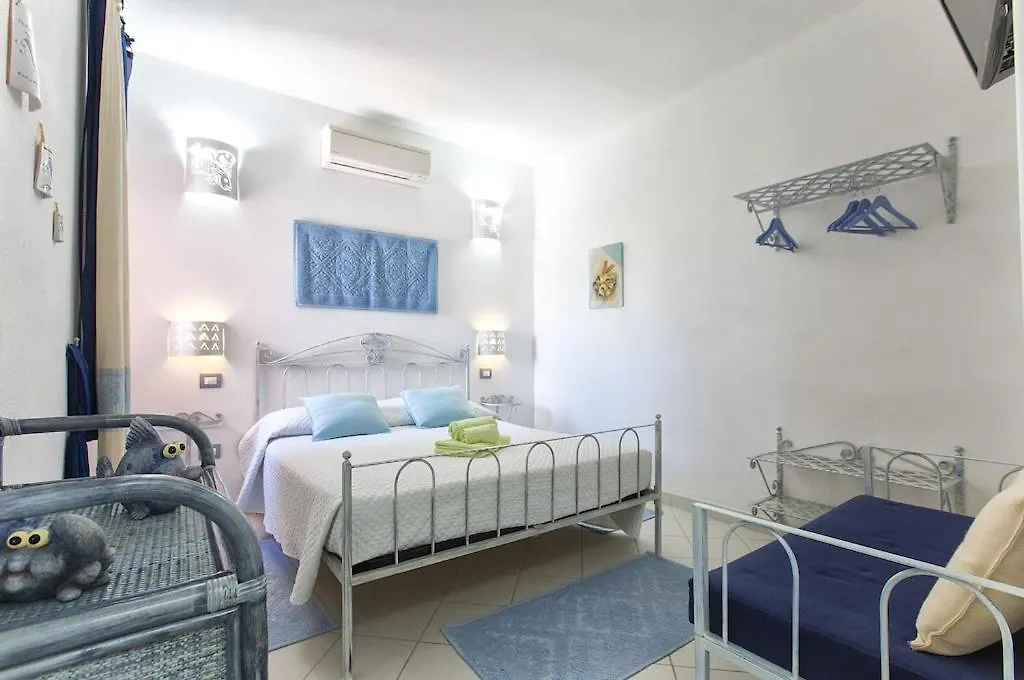 Apartment Torre Dei Corsari Vista Mare Con Terrazza Spiaggia Sotto Casa Per 5 Persone