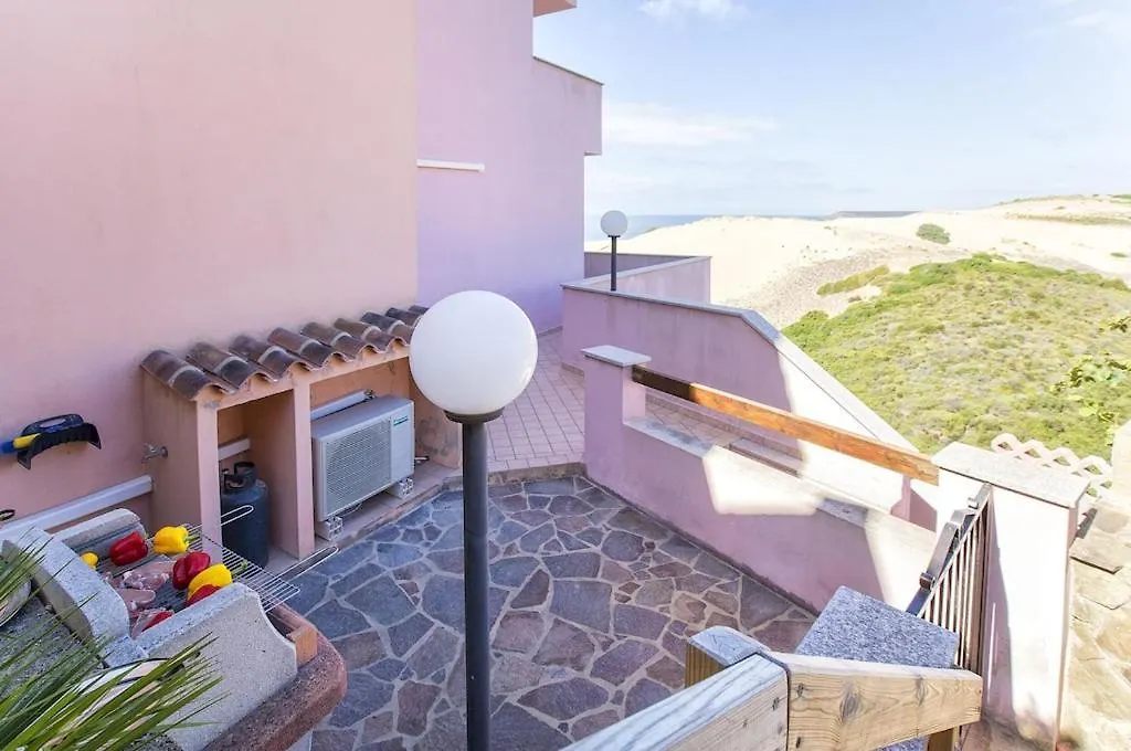 Torre Dei Corsari Vista Mare Con Terrazza Spiaggia Sotto Casa Per 5 Persone Apartment